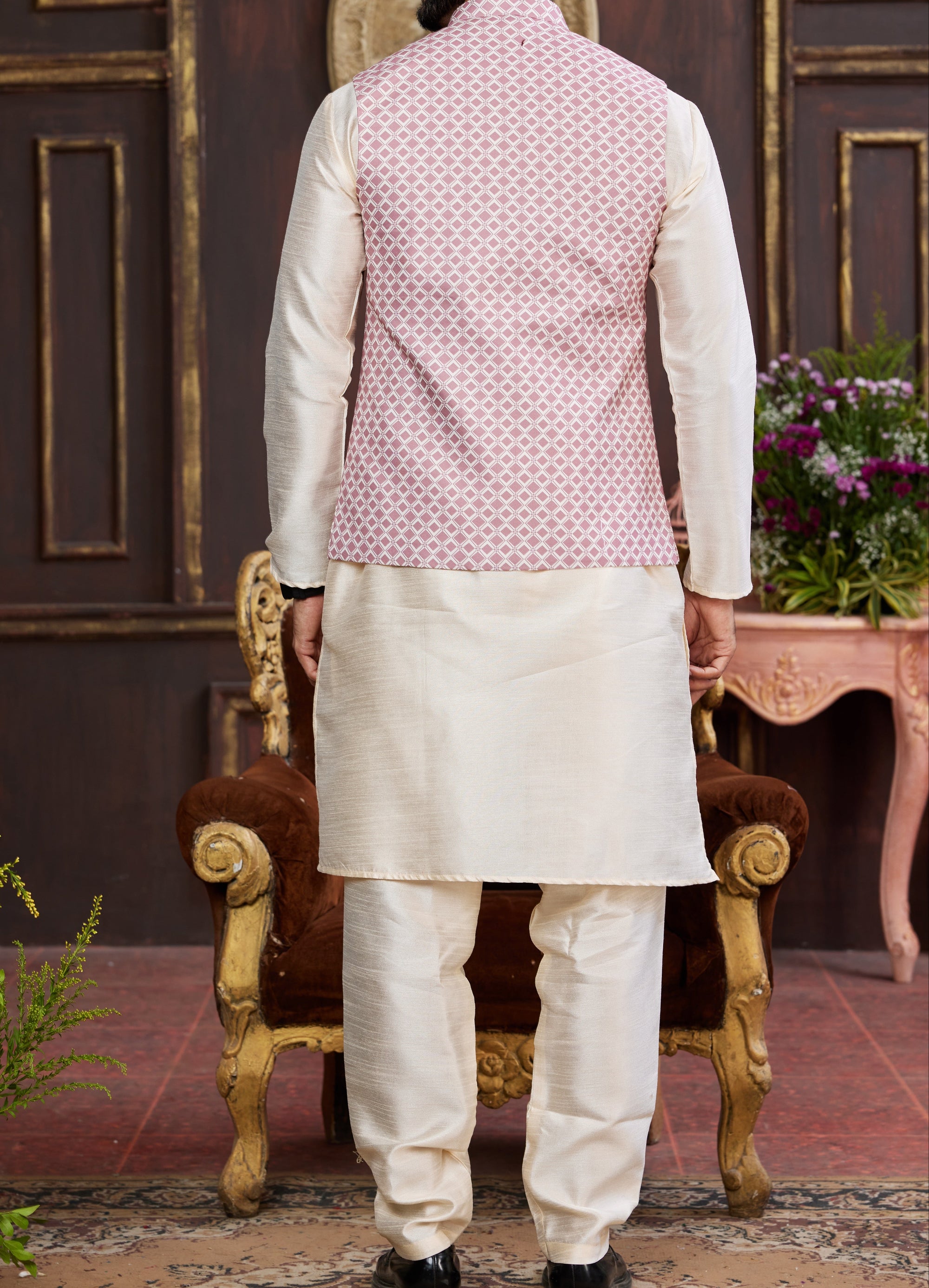 Pink & Off-white Kurta Vest Set - Made-on-order