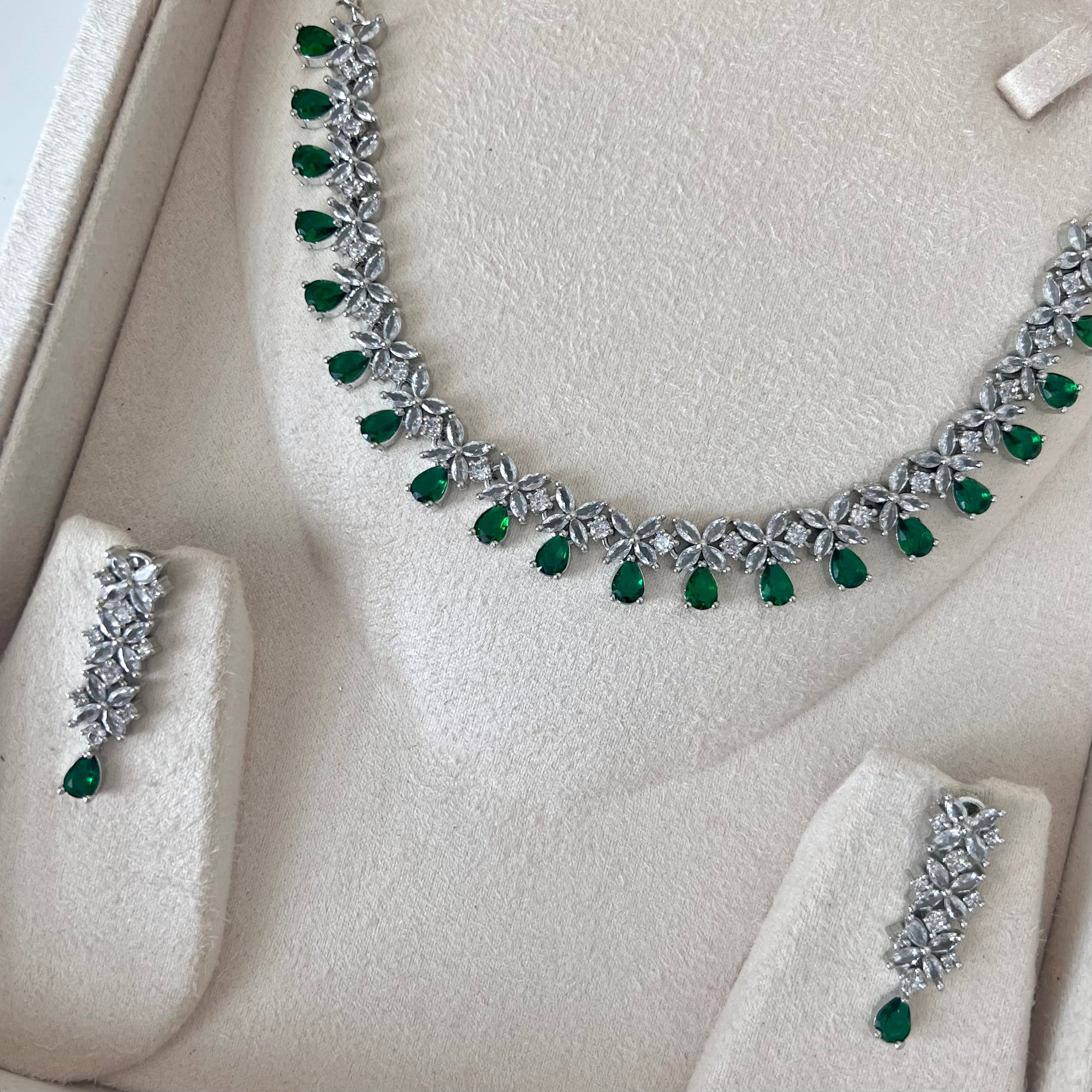 Amit Diamond Set | Ready-to-ship