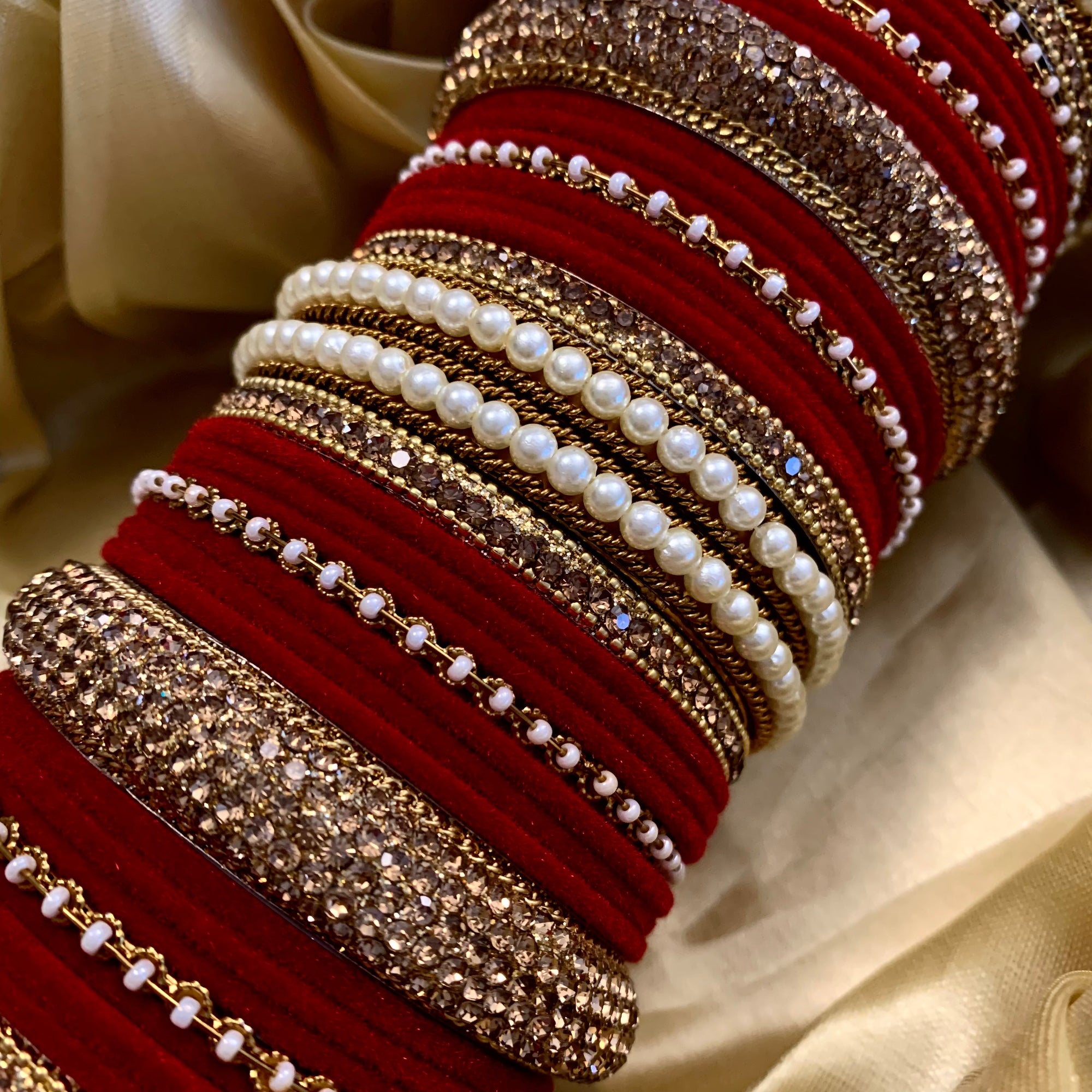 Velvet Red Bangle set