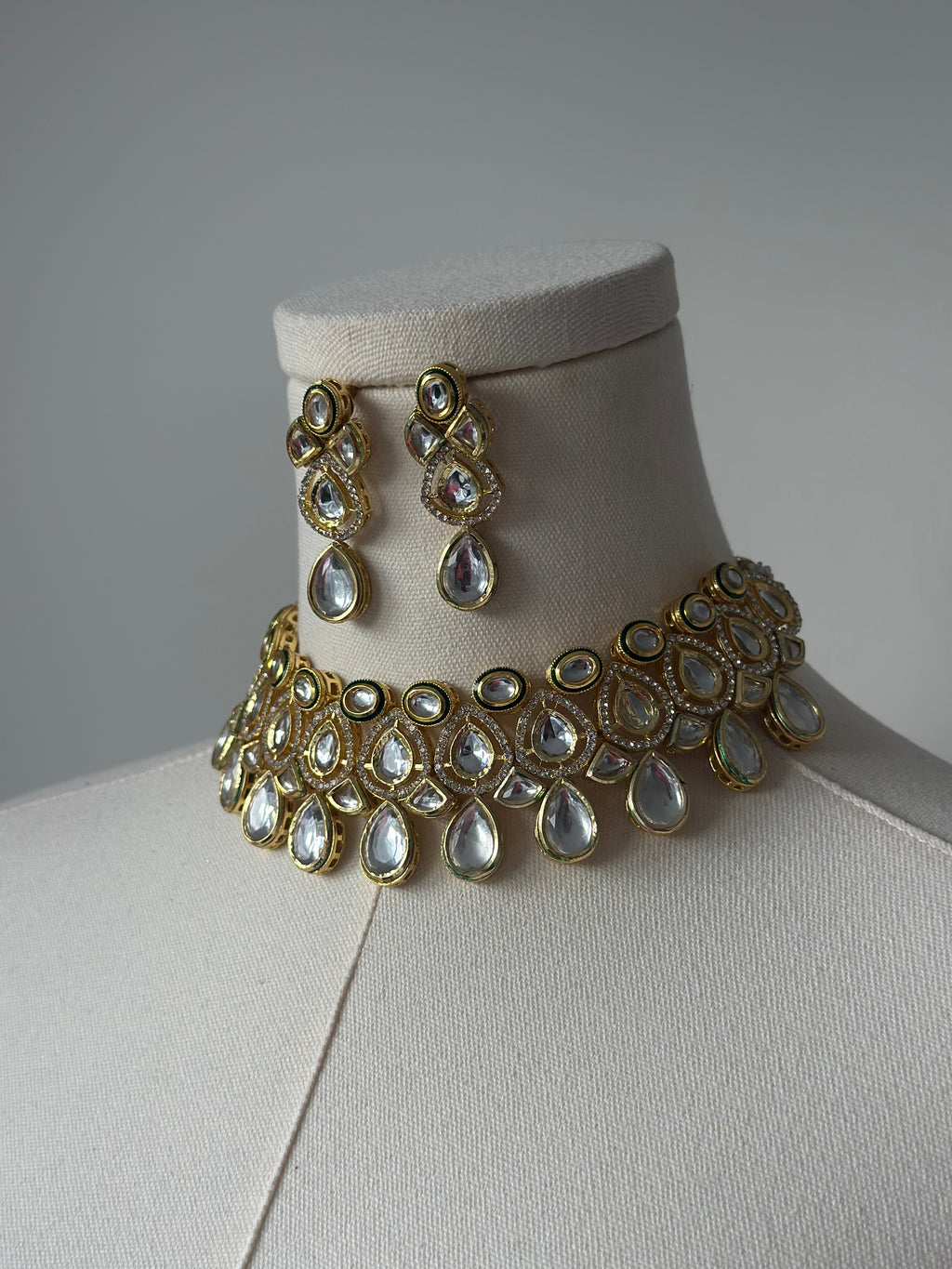 Elegant Rose Set | Ready-to-ship