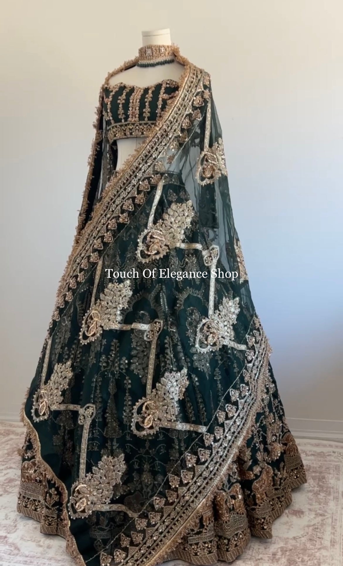 Mor Mahal Lehenga