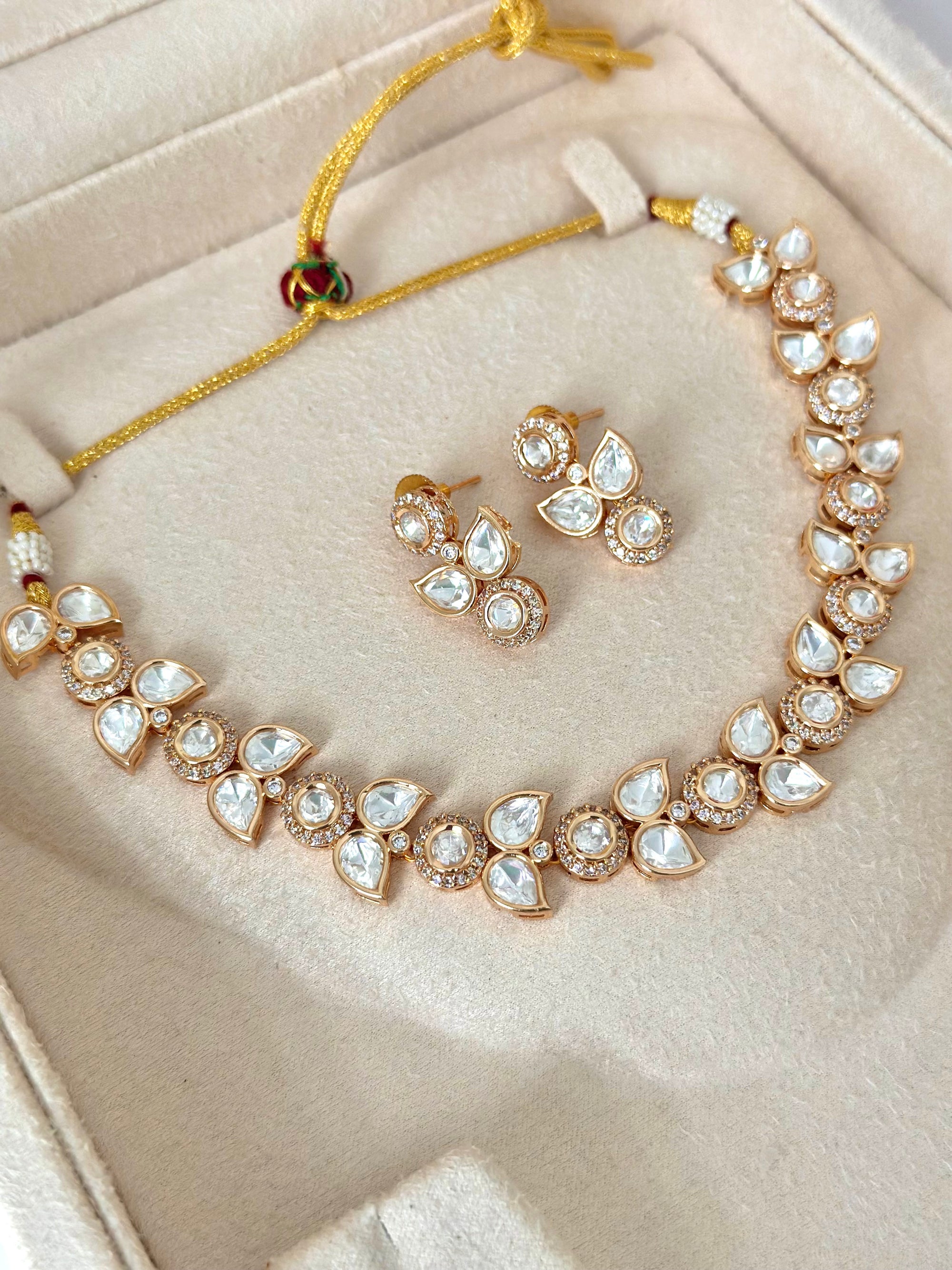 Gold Petal Set