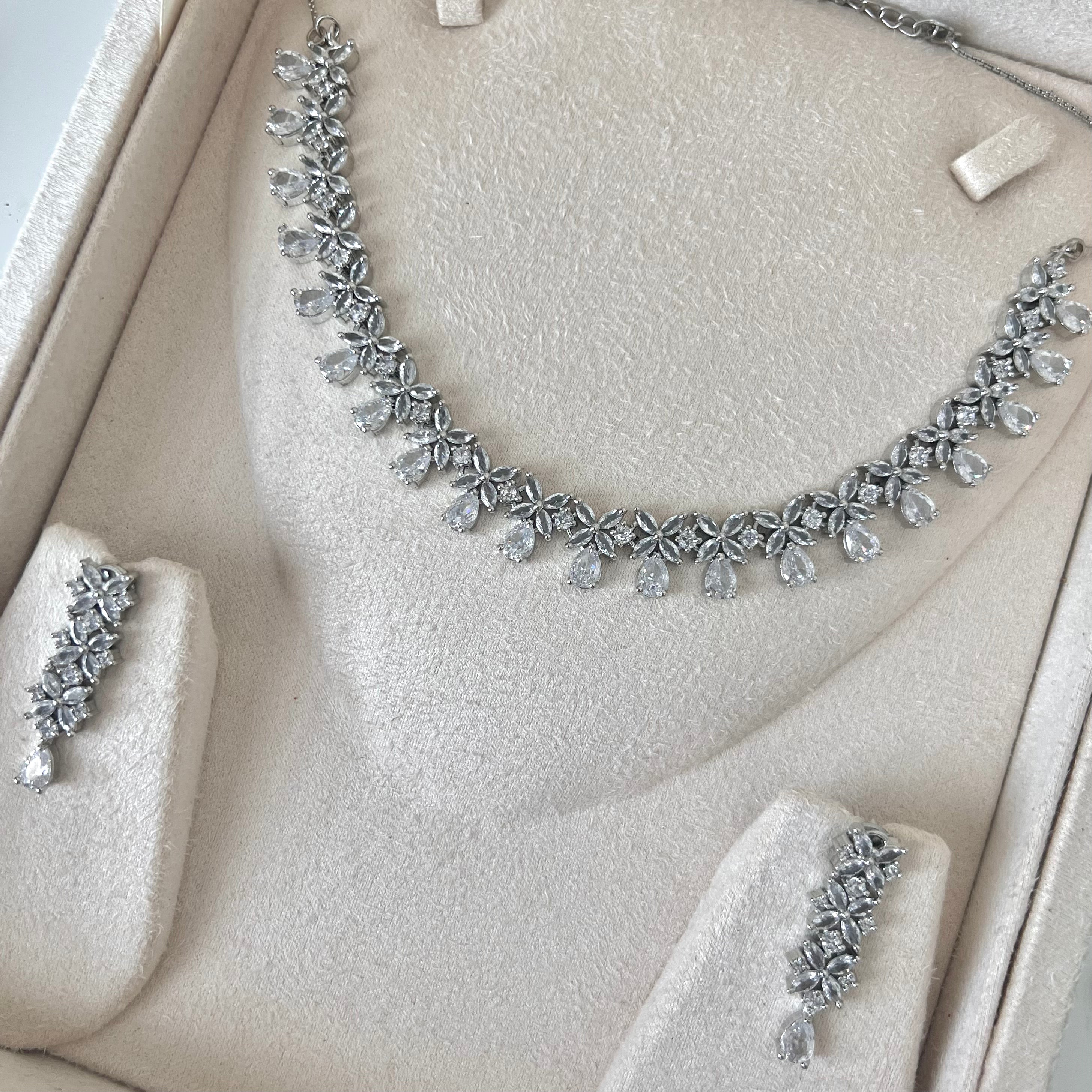 Amit Diamond Set | Ready-to-ship