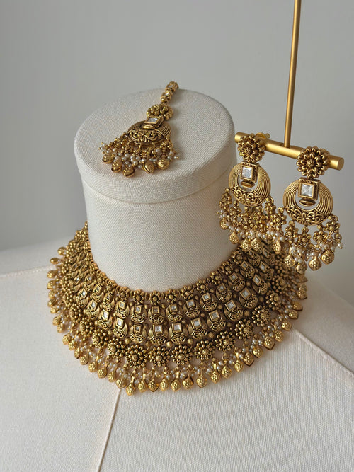 Naila Gold Set | Ready-to-ship