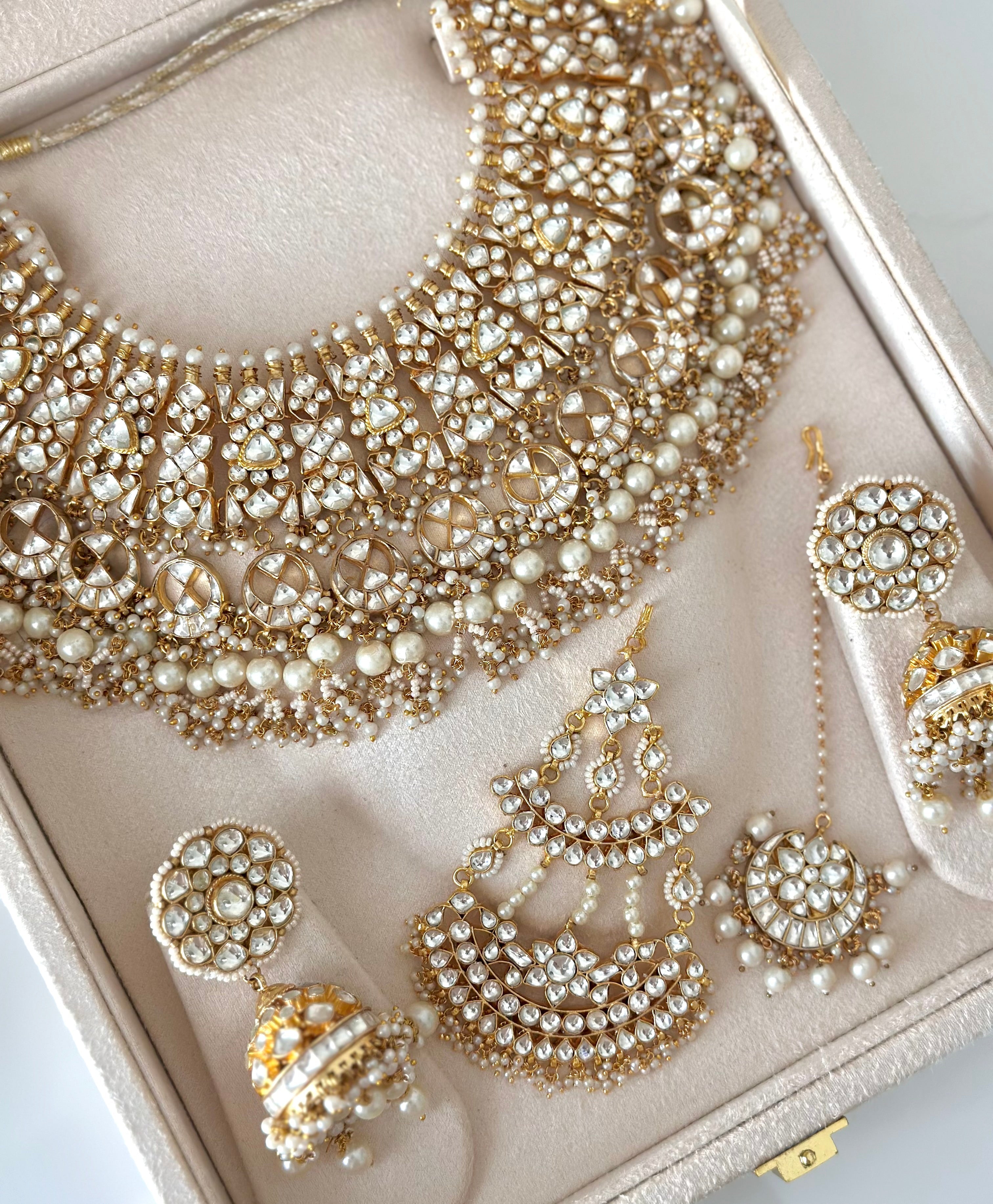 Aavya Pachi Kundan Set | Ready - to - ship - Touch Of Elegance