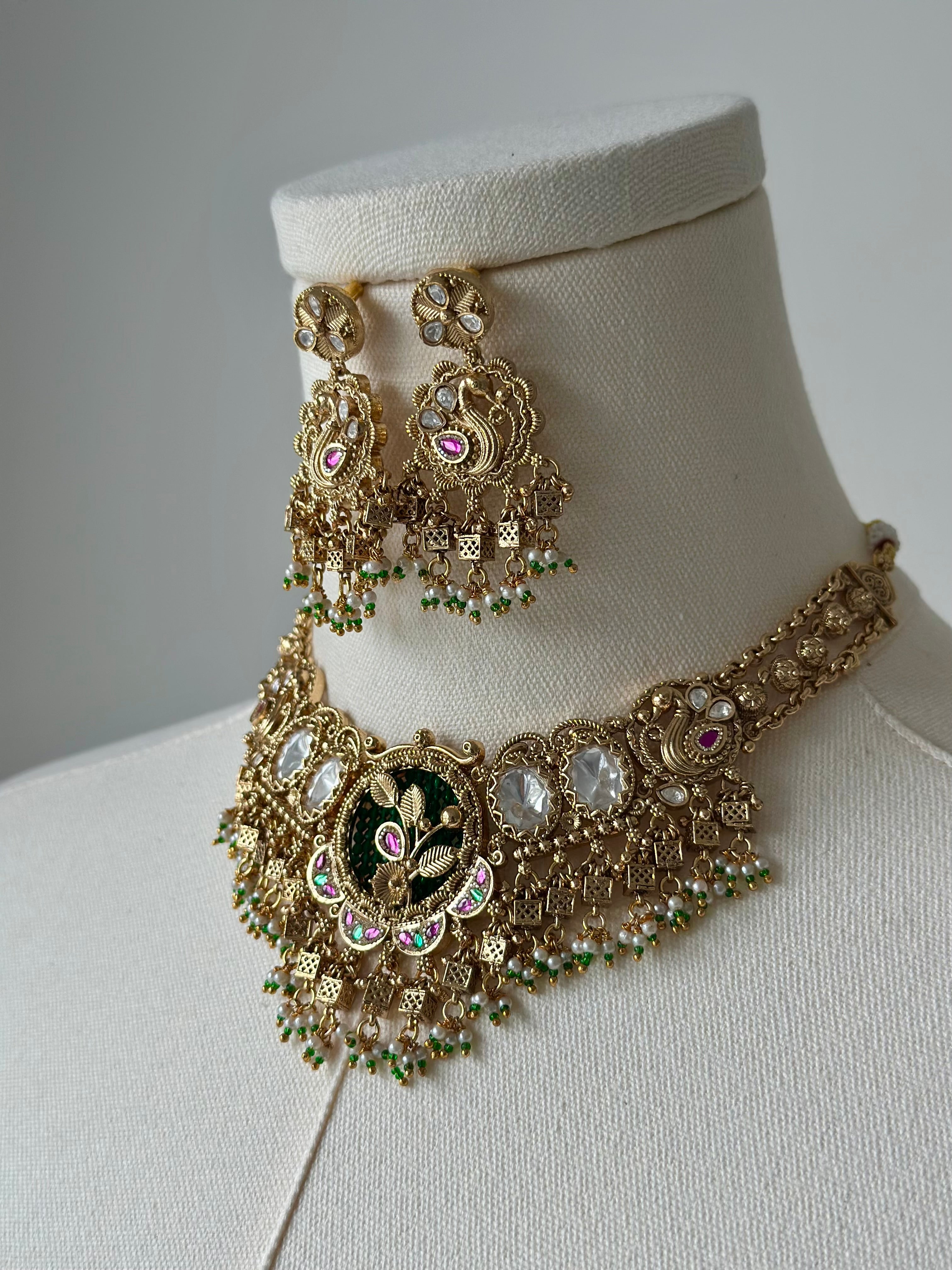 Alina Gold Set | Ready - to - ship - Touch Of Elegance