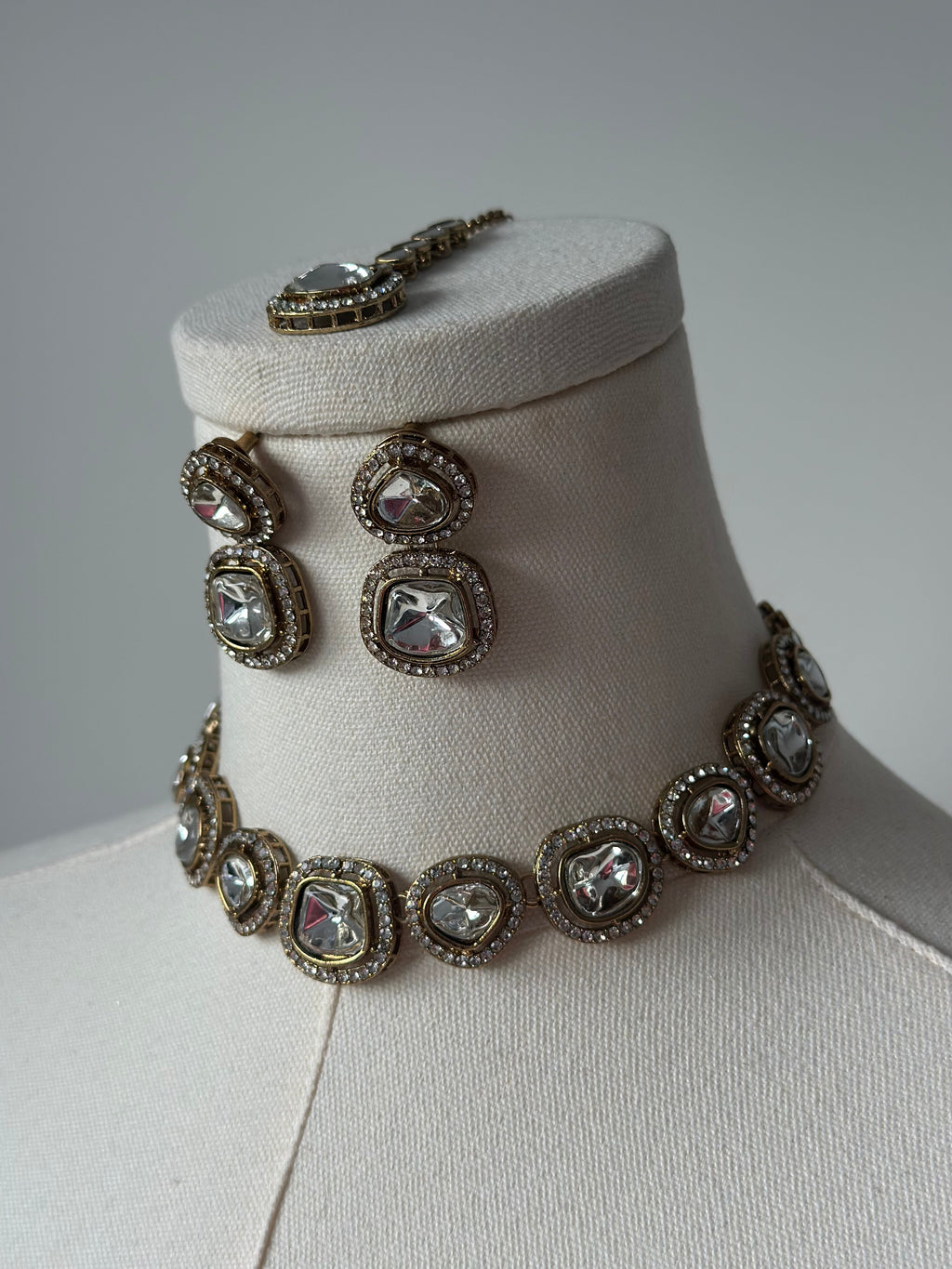 Aviva Set | Ready-to-ship - Touch Of Elegance