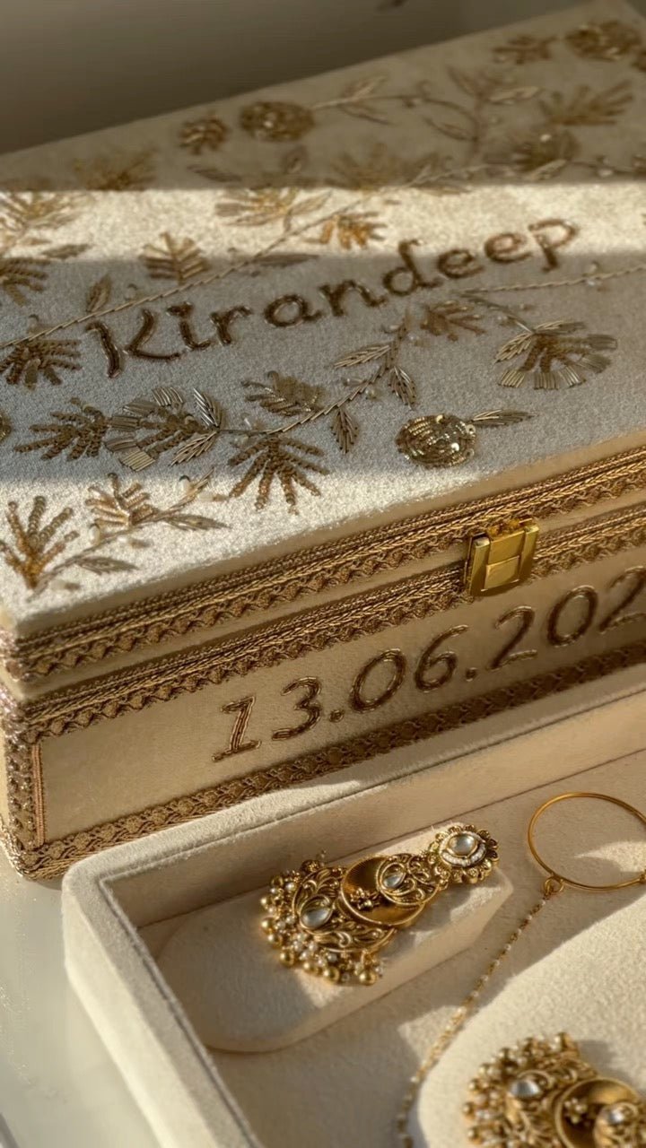 Custom Choora & Kaleeray Box | Ready-to-ship | Bridal Box - Touch Of Elegance
