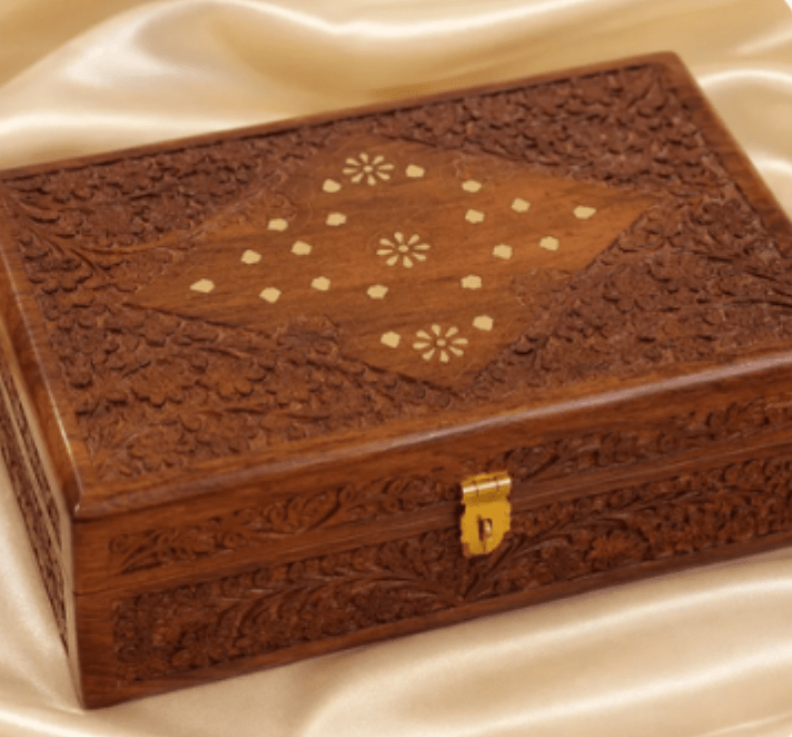 Custom Choora & Kaleeray Box | Ready-to-ship | Bridal Box - Touch Of Elegance