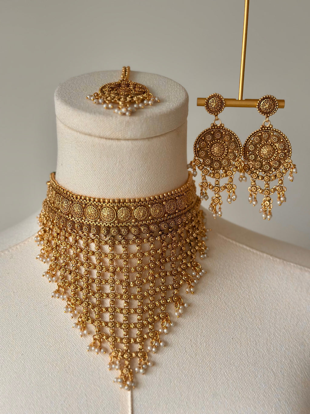 Dia Gold Set | Ready-to-ship - Touch Of Elegance