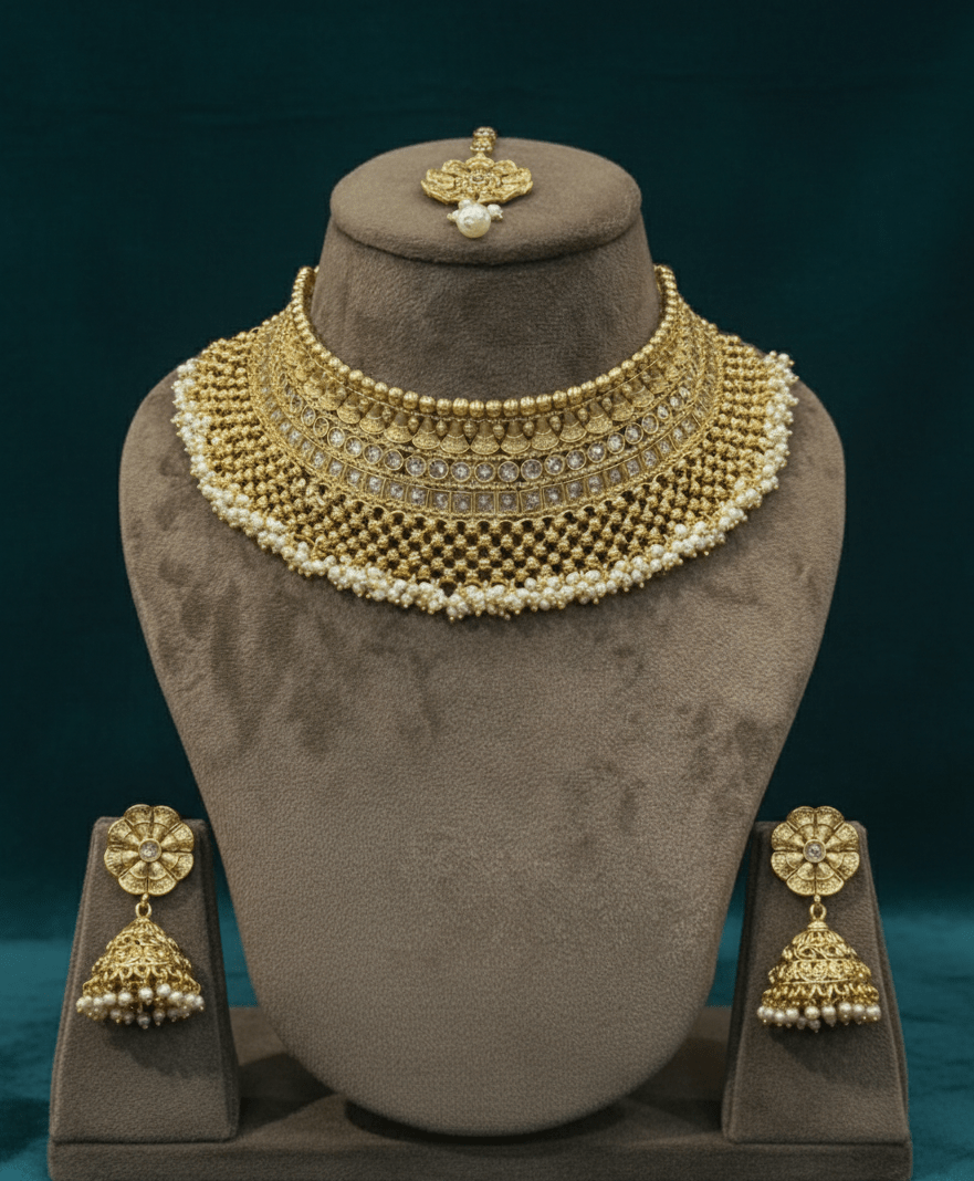 Elegant Gold Set | Made - on - order - Touch Of Elegance