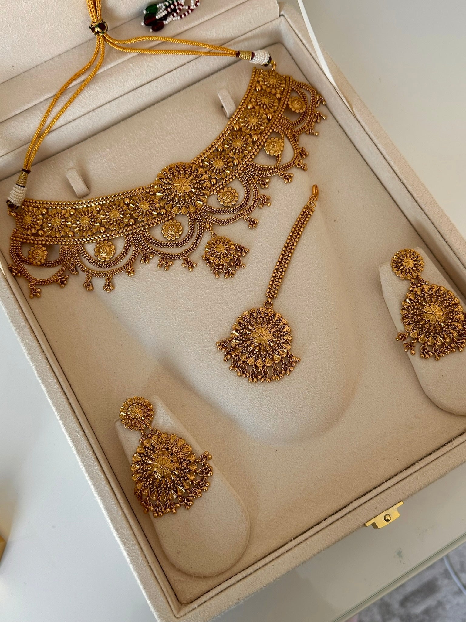 Eliza Gold Set | Ready - to - ship - Touch Of Elegance