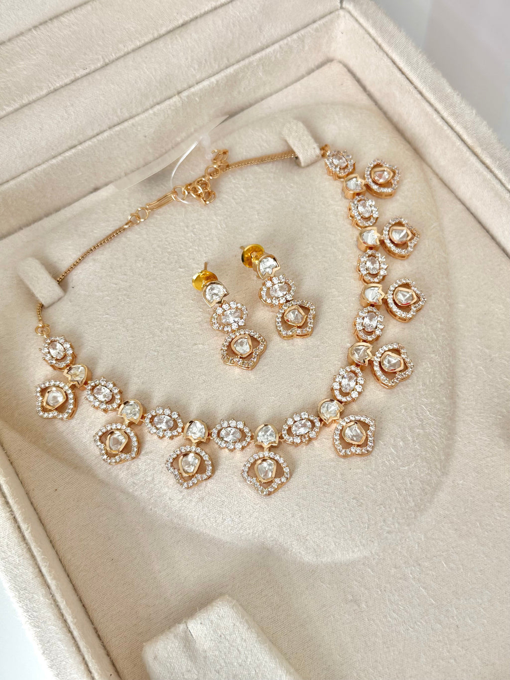 Gold Flower Set | Ready - to - ship - Touch Of Elegance