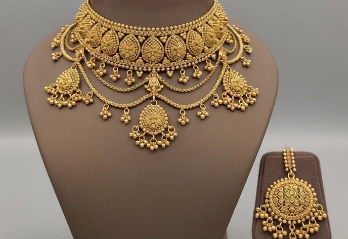 Golden Elegance Set | Made - on - order - Touch Of Elegance