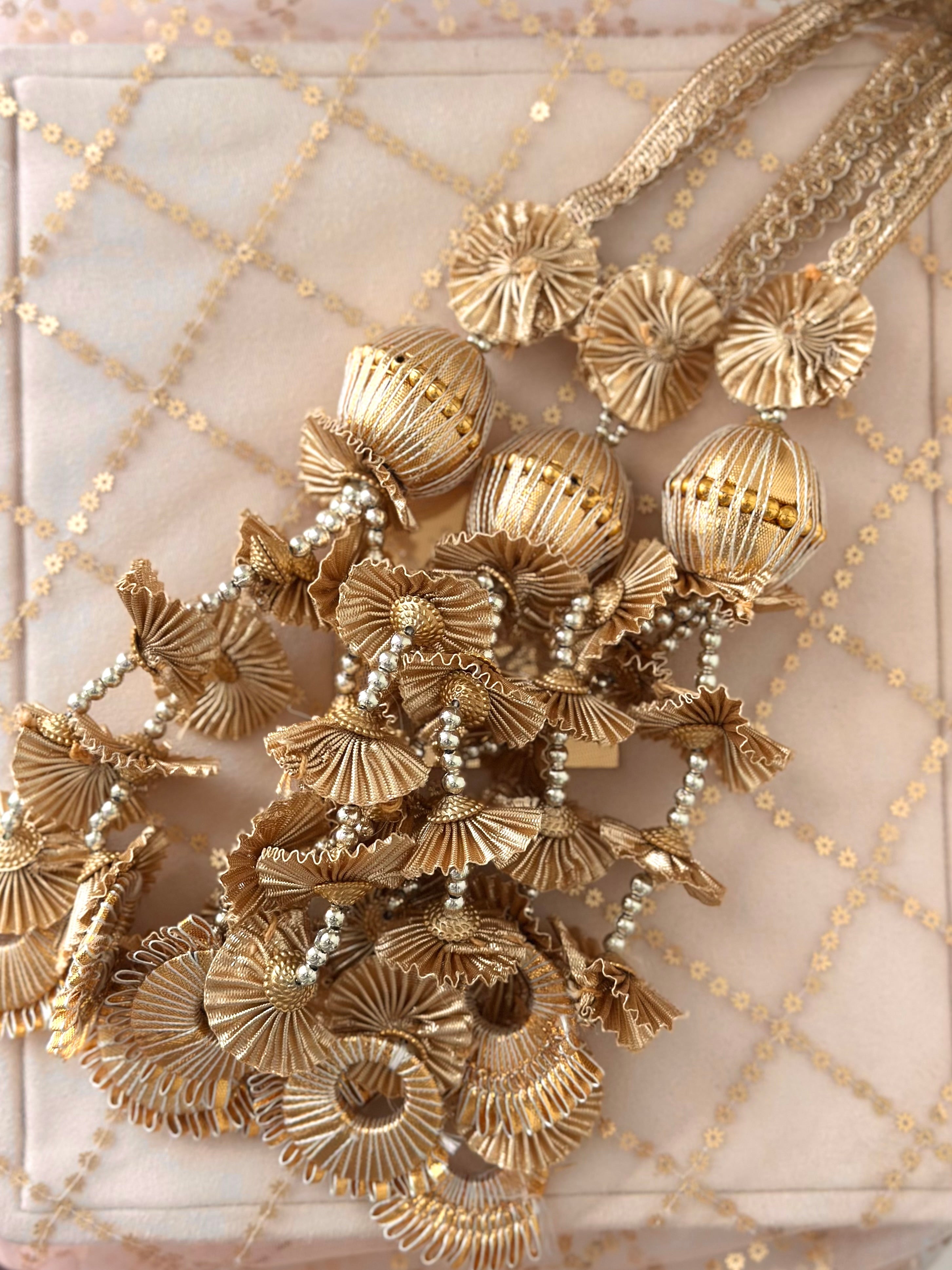 Golden Parandi | Ready - to - ship - Touch Of Elegance