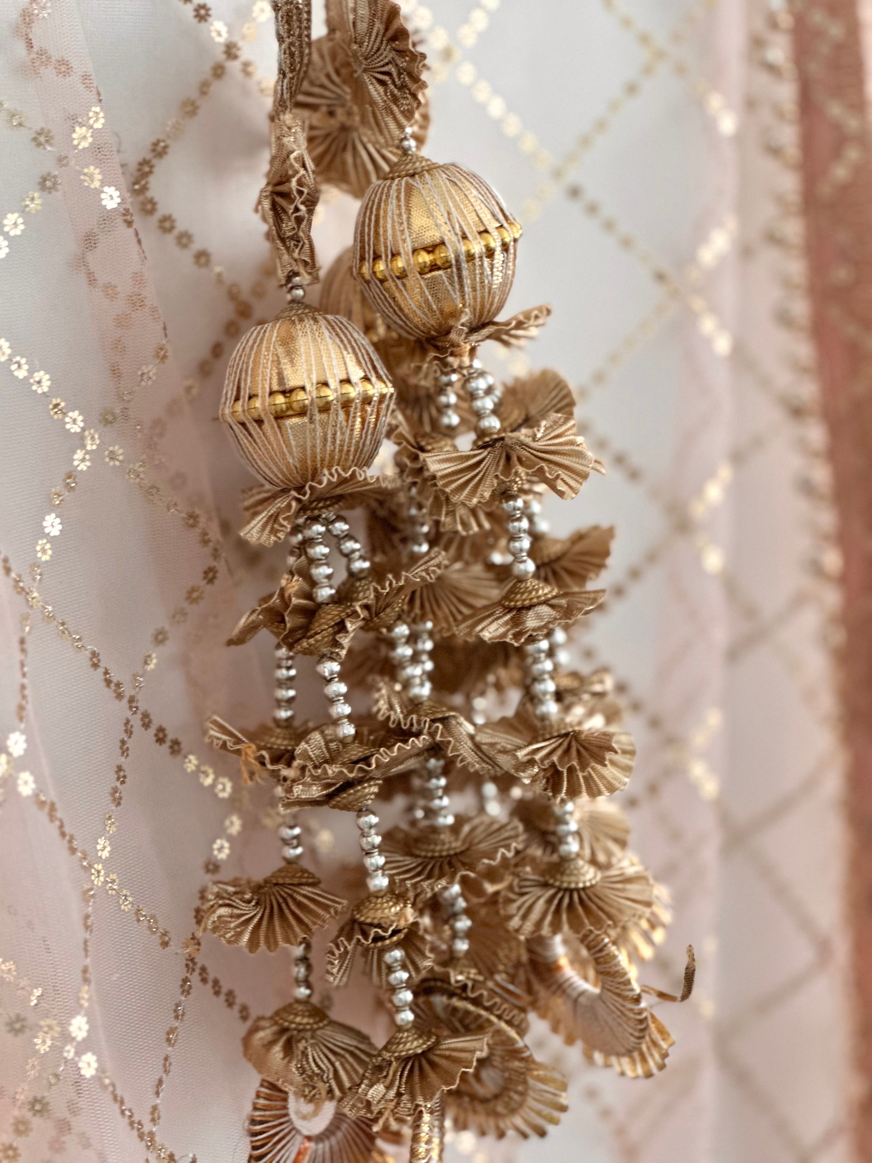 Golden Parandi | Ready - to - ship - Touch Of Elegance