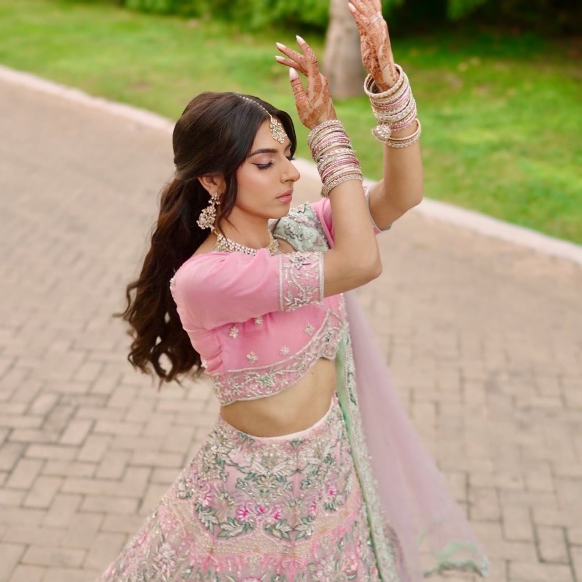 Heeriye Lehenga - Touch Of Elegance