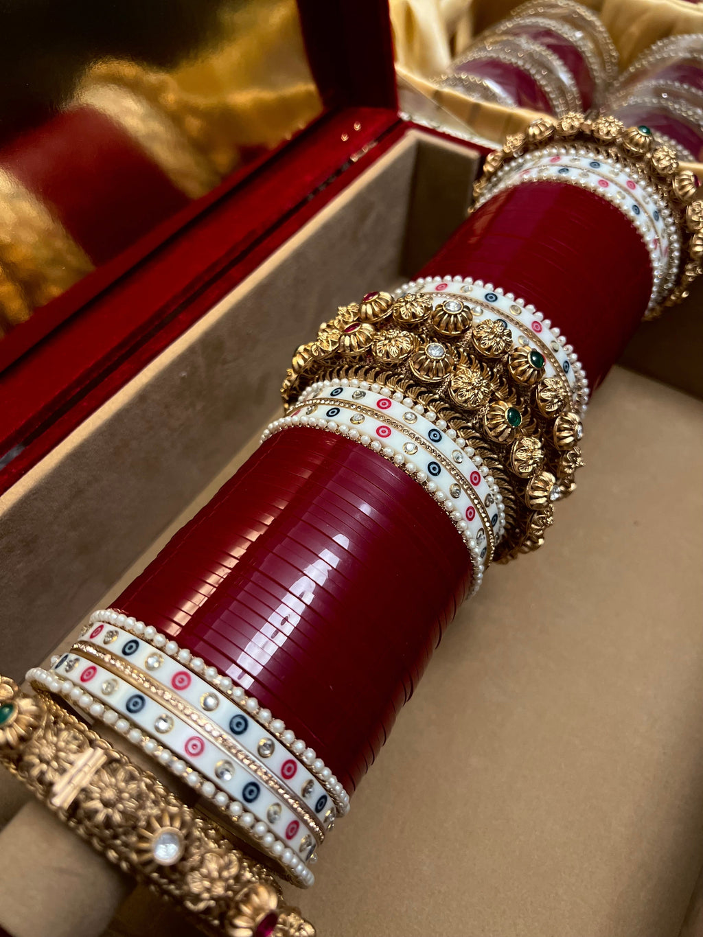 Kiran Choora | Made - to - order - Touch Of Elegance