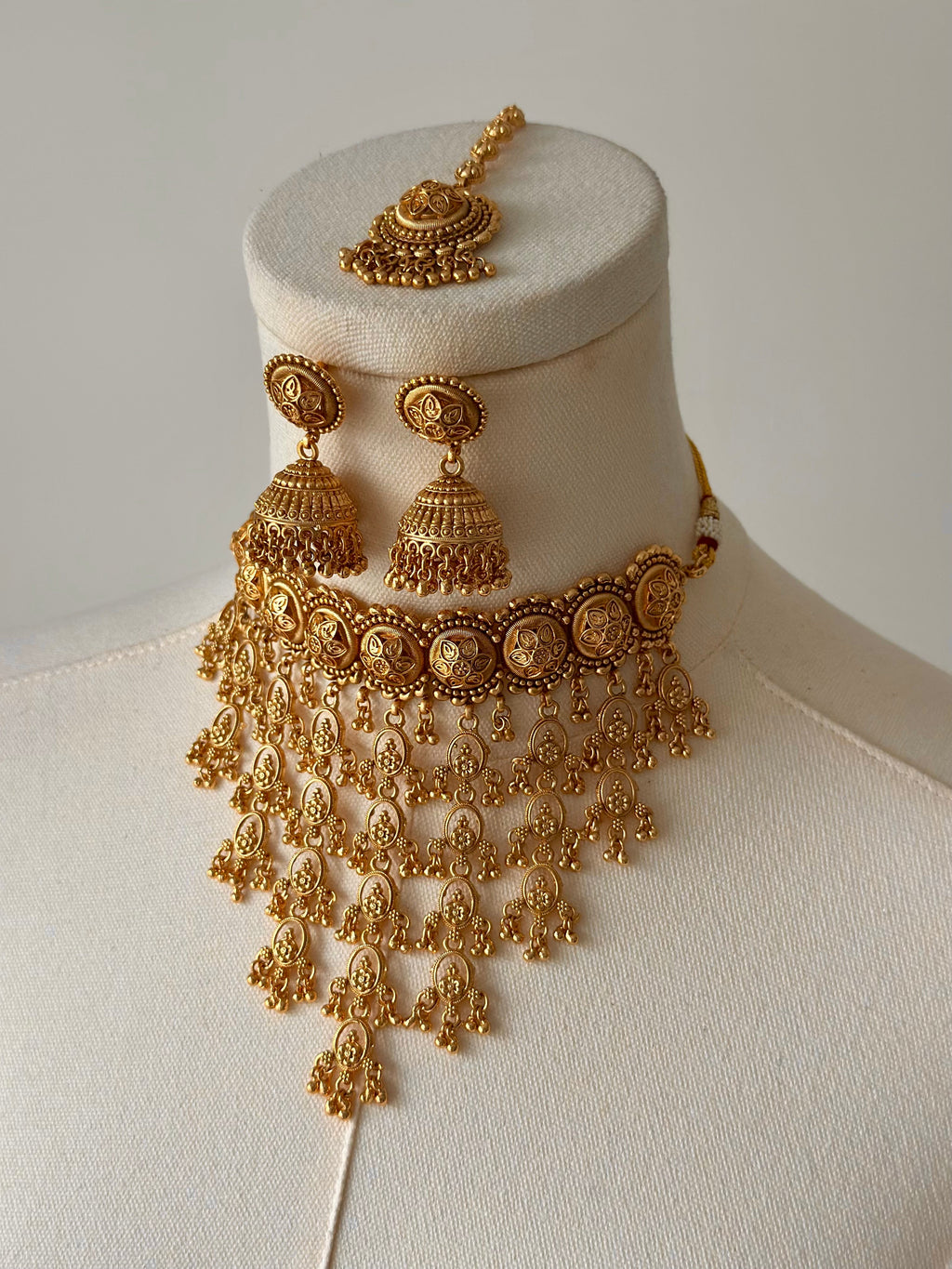 Leanna Gold Set | Ready-to-ship - Touch Of Elegance