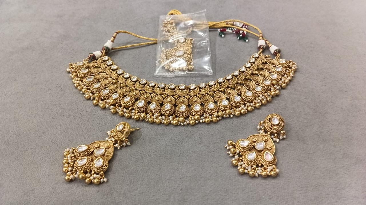 Mahima Gold Set | Made - on - order - Touch Of Elegance