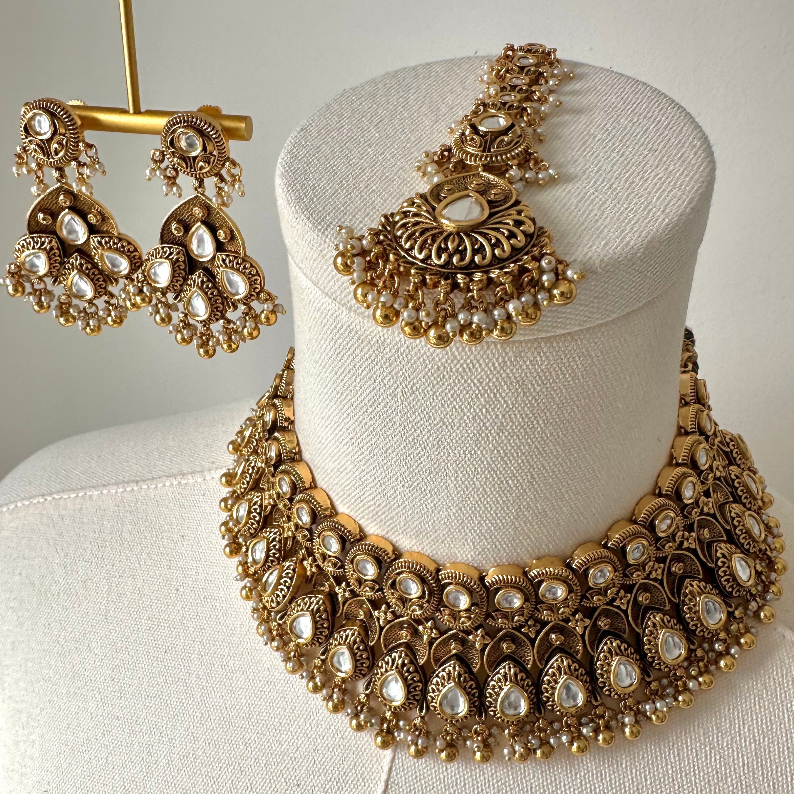 Mahima Gold Set | Ready - to - ship - Touch Of Elegance