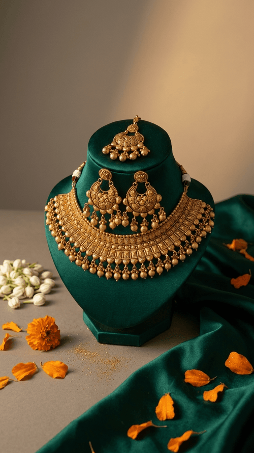 Naina Gold Set | Ready-to-ship - Touch Of Elegance