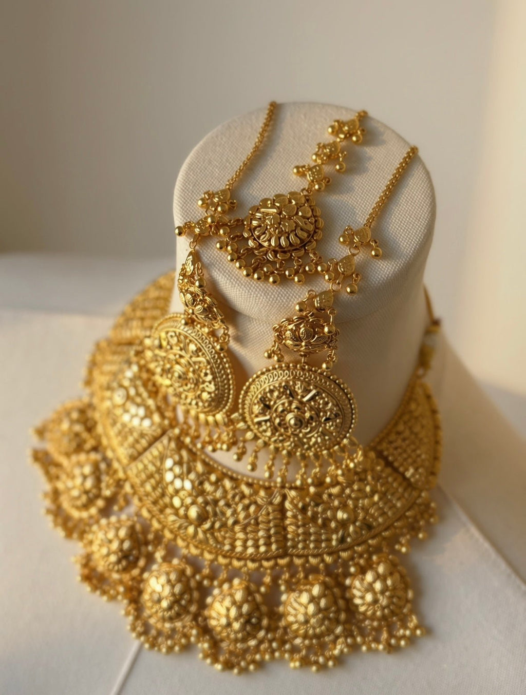 Naiya Gold Set | Ready-to-ship - Touch Of Elegance
