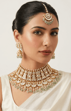 Nyla Kundan Set | Made-on-order - Touch Of Elegance