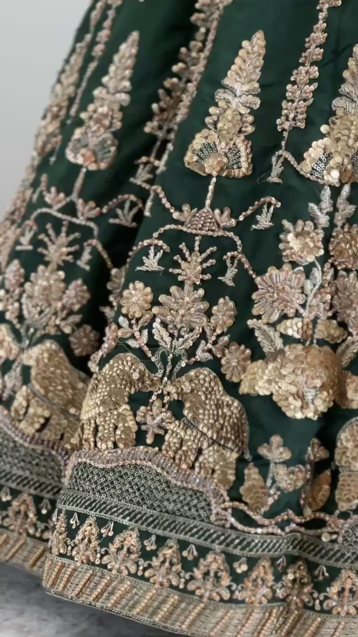 Mor Mahal Lehenga