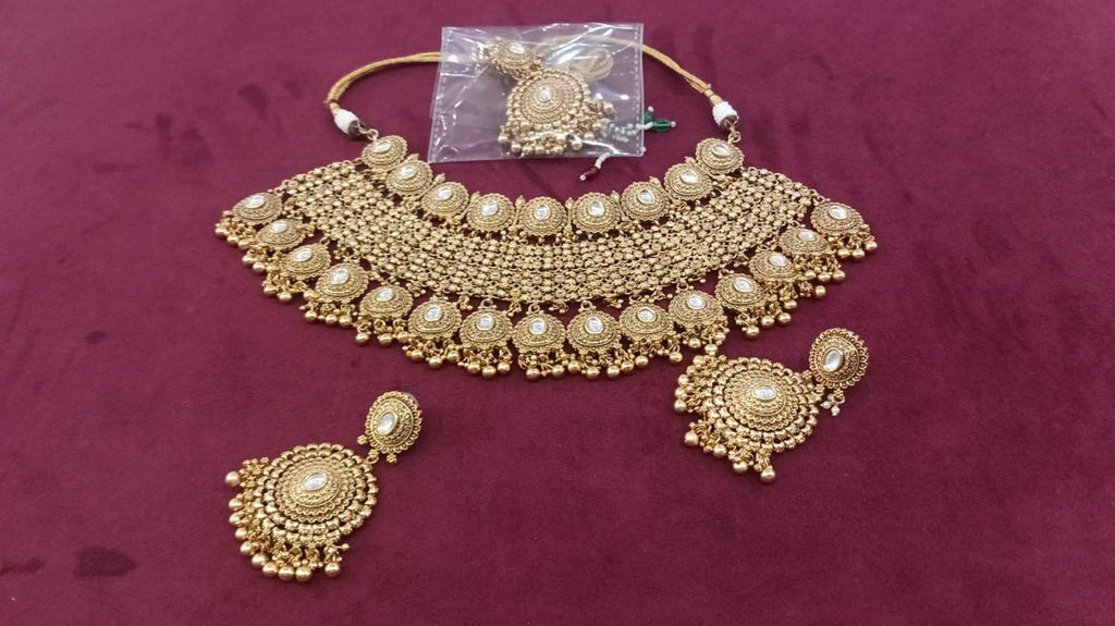 Reena Gold Set | Made - on - order - Touch Of Elegance