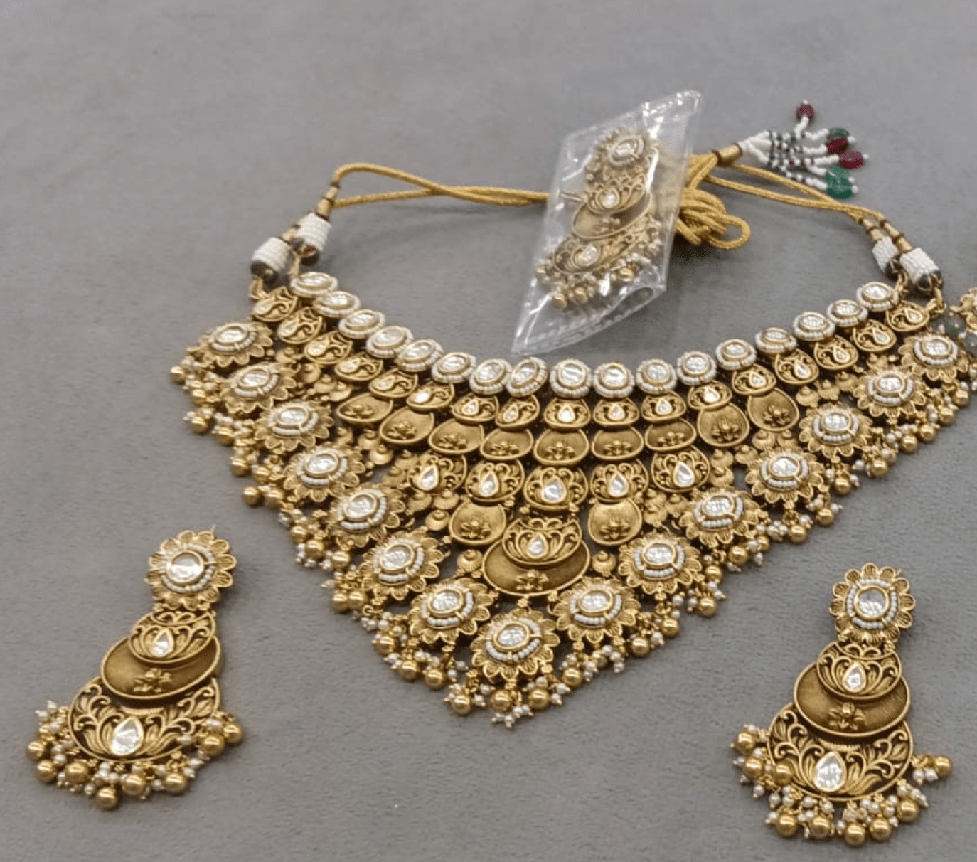 Samaira Gold Set | Made - on - order - Touch Of Elegance