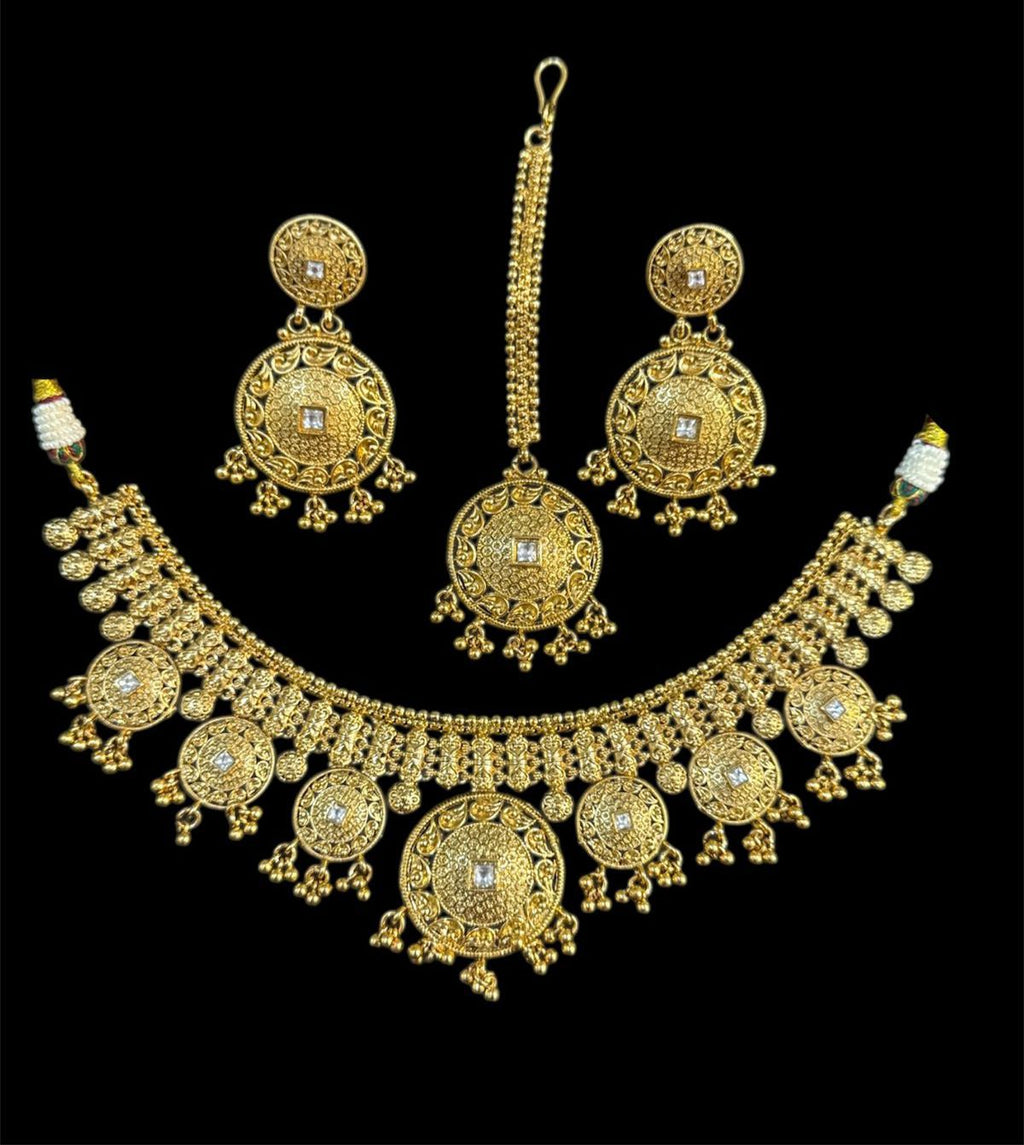 Seena Gold Set | Made - on - order - Touch Of Elegance