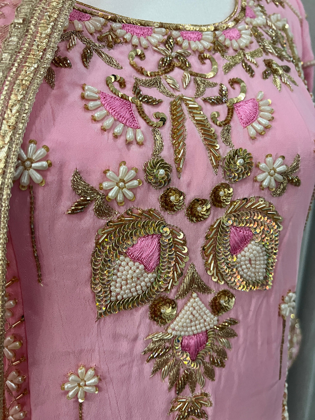 Simran Flower Suit | Made - on - order - Touch Of Elegance