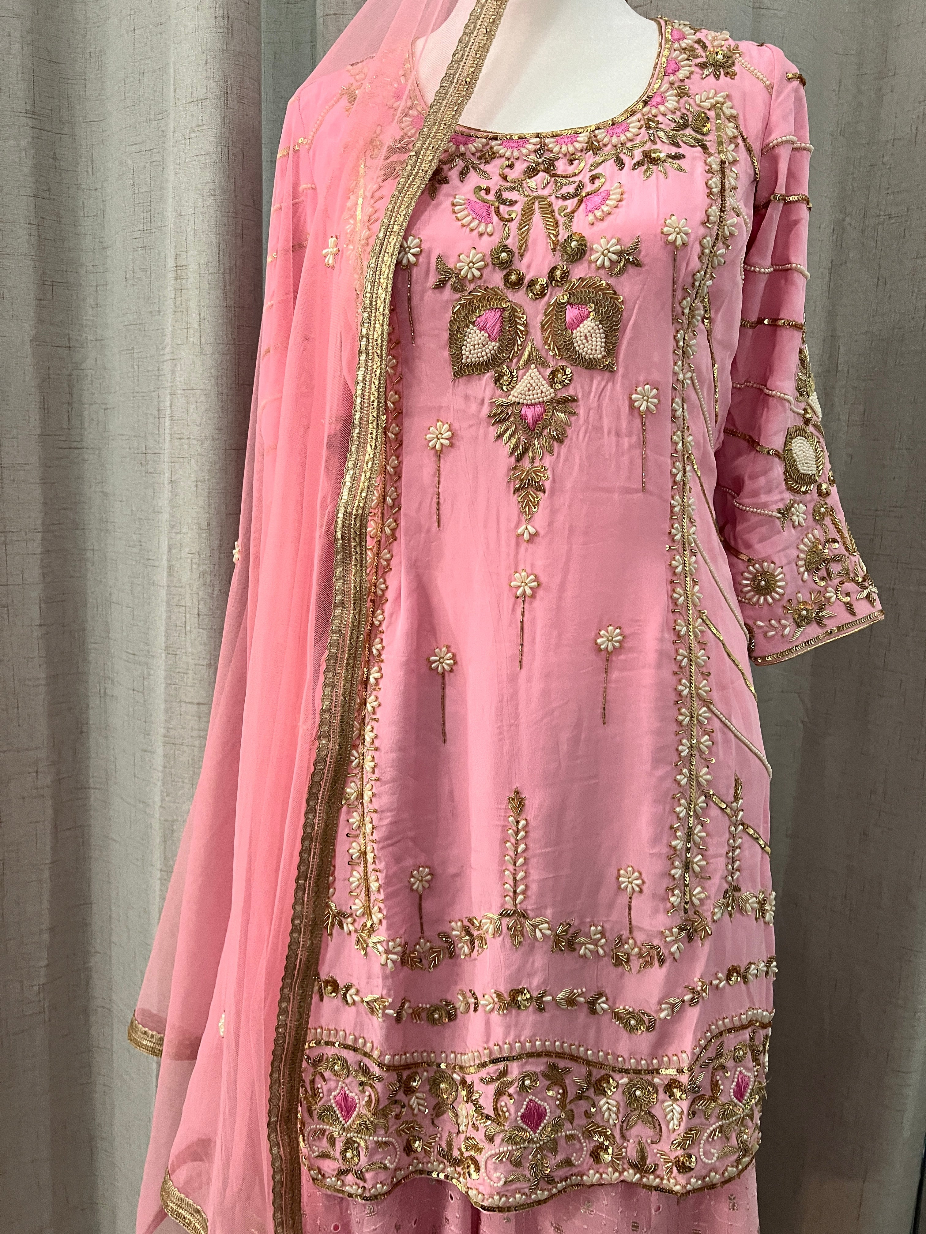 Simran Flower Suit | Made - on - order - Touch Of Elegance