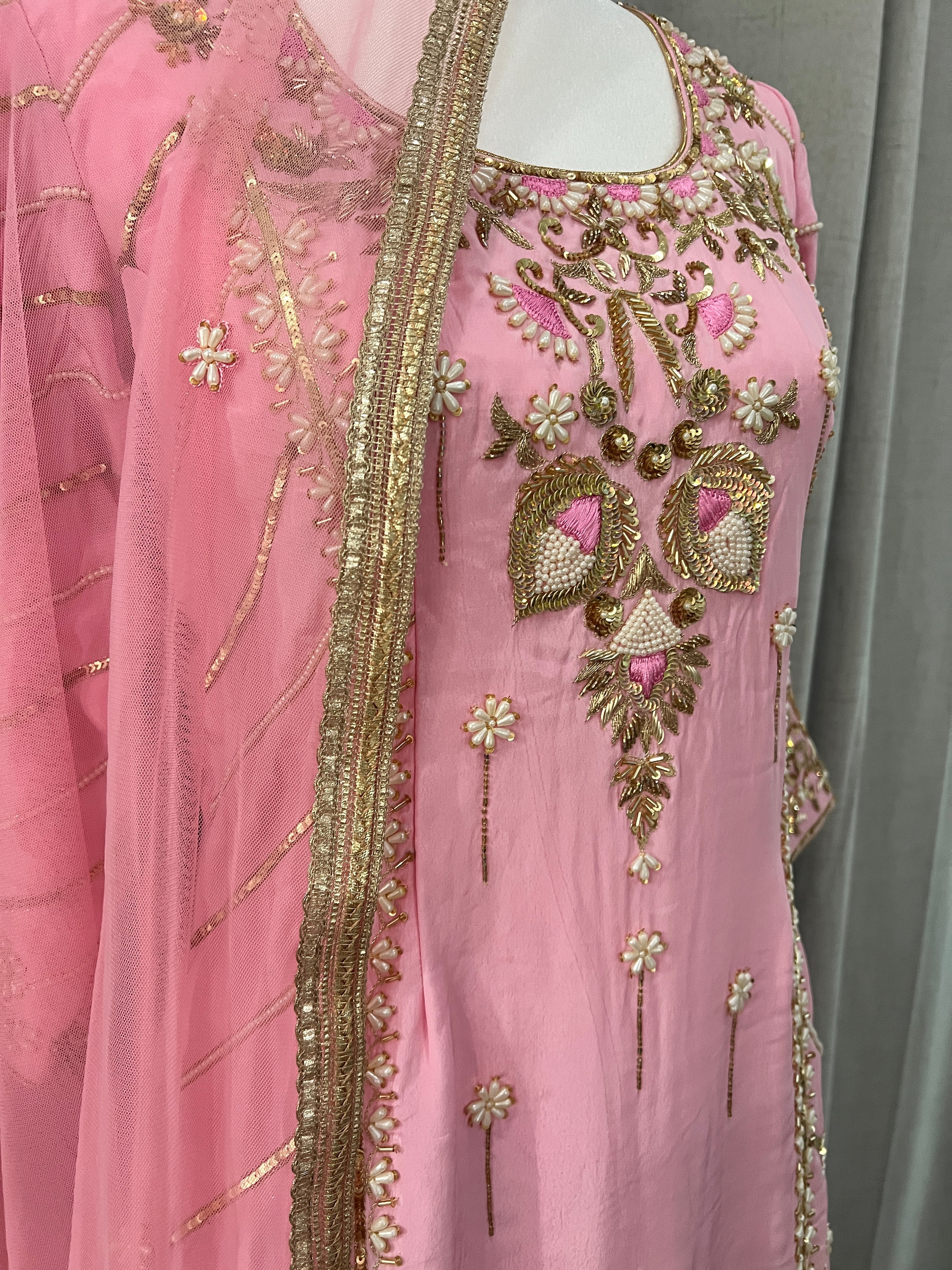 Simran Flower Suit | Made - on - order - Touch Of Elegance