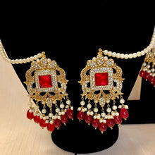 Load image into Gallery viewer, Red Jewel Choker
