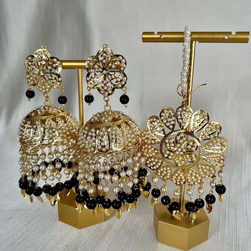 Black Floral Pippal Patti Set